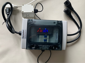Plug and Play Waterproof Temperature and Humidity Controller Box with Water resistance Sensor Plug and Play Waterproof Temperature and Humidity Controller Box with Water resistance Sensor